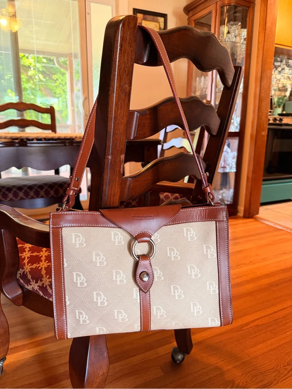 Vintage Dooney & Bourke Signature Logo Shoulder Bag - Picture 1 of 10